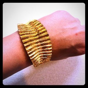 Gold cuff